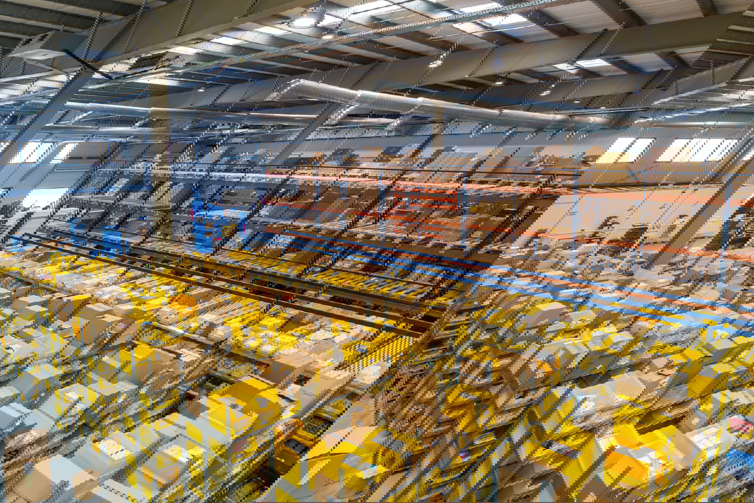 Label printer for shipping, packaging and products