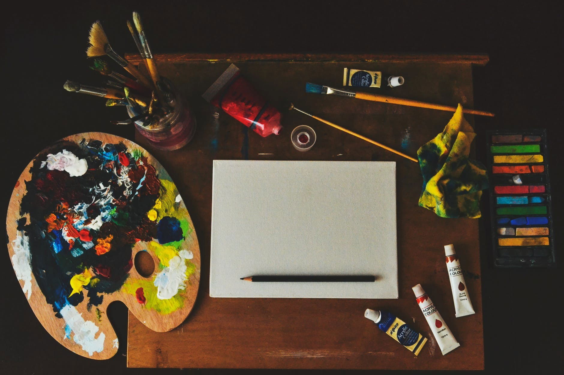 Tips for Buying the Best Supplies for Your Artwork Art supplies