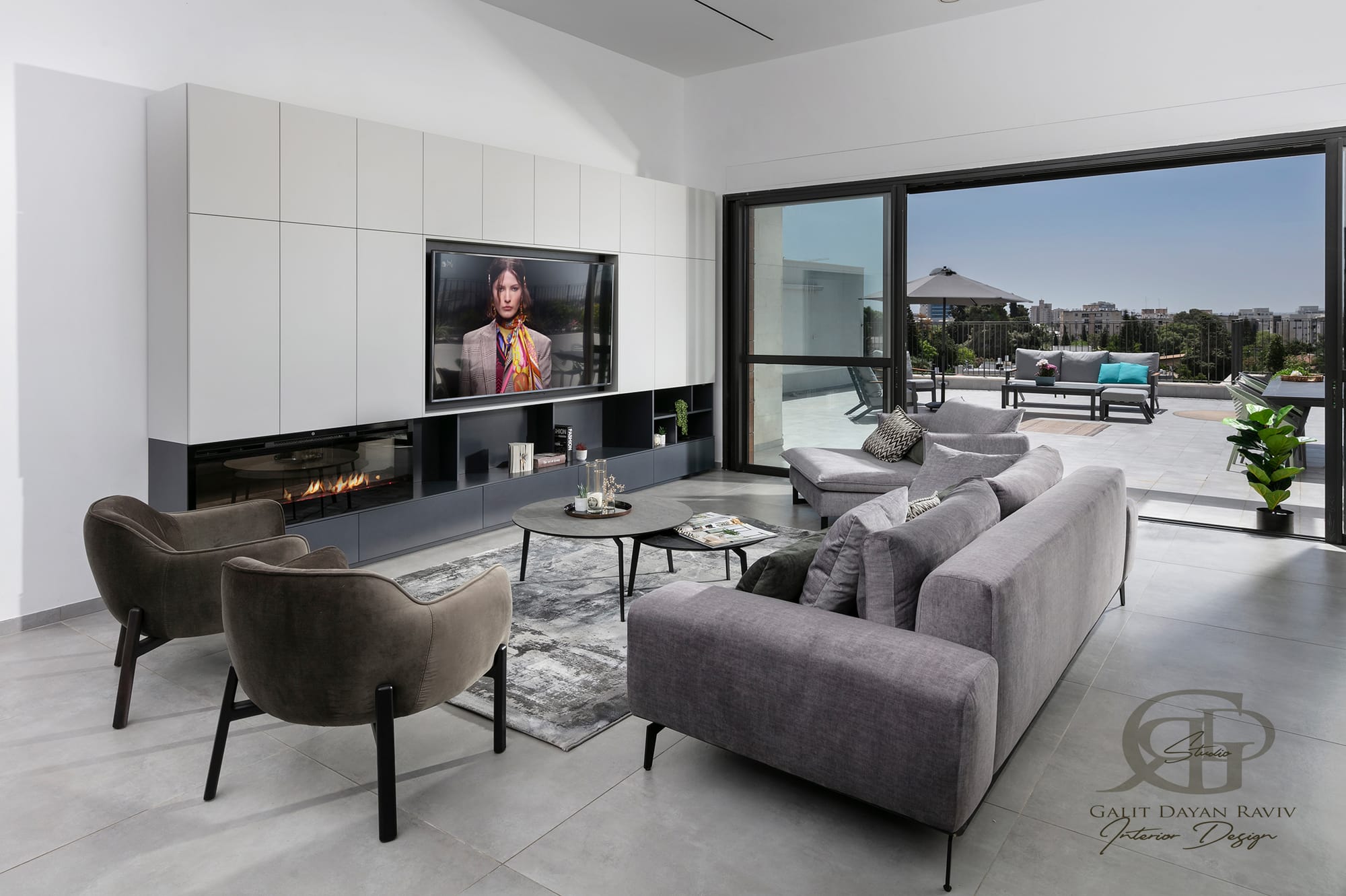 עיצוב פנים מודרני לדירת פננטאהוס יוקרתי